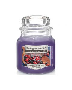 BERRY & CEDAR SMALL JAR YANKEE CANDLE